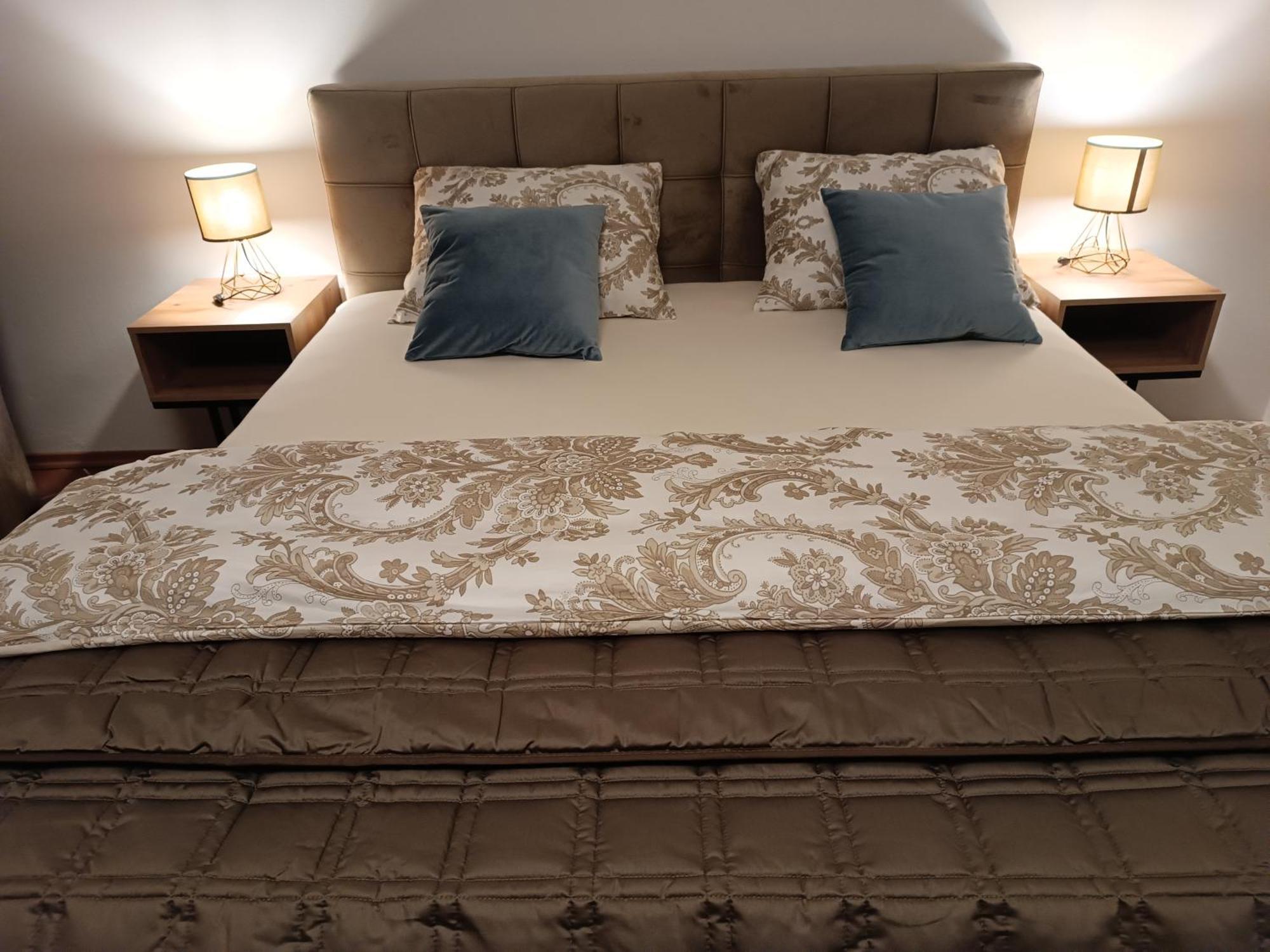 Liptovský Mikuláš 3 Bathrooms Apartman Mimi מראה חיצוני תמונה