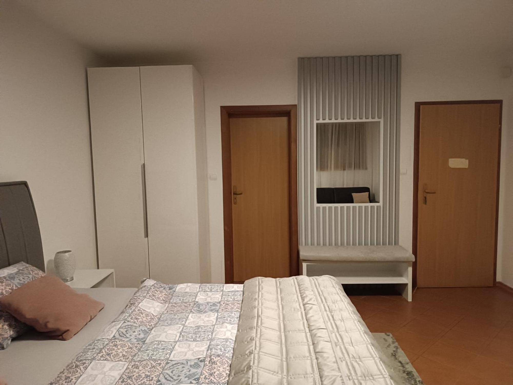 Liptovský Mikuláš 3 Bathrooms Apartman Mimi מראה חיצוני תמונה